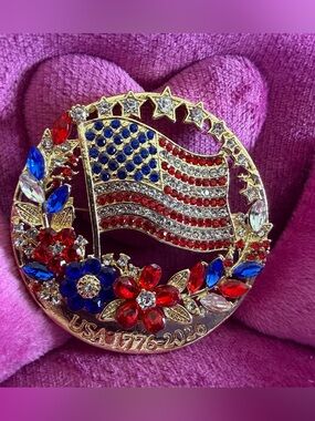Patriotic USA Flag Brooch with Red, White & Blue Rhinestones 1776-2026